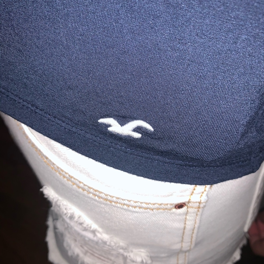 T-shirt - Picture 2 of 3